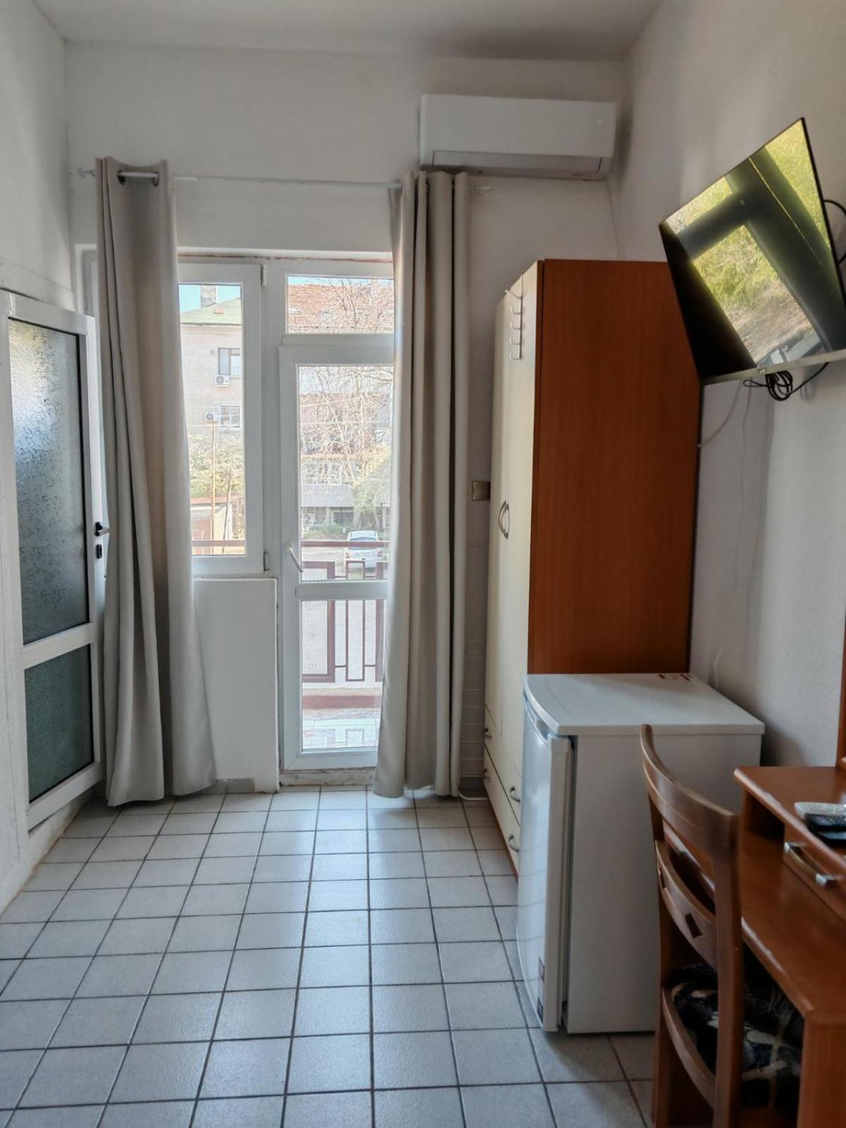 Къща За Гости Пиргос Burgas Exterior photo